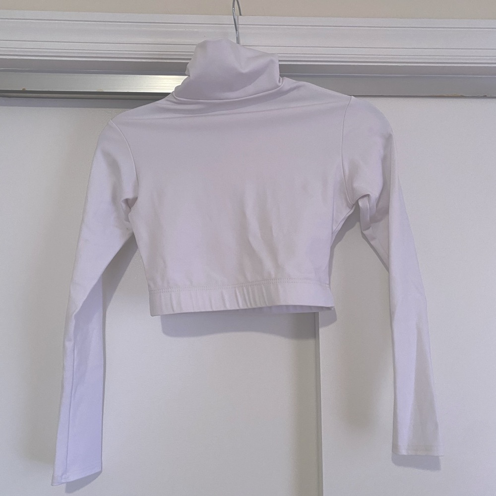 Capezio Women’s Turtleneck Long Sleeve Crop Top - White, M